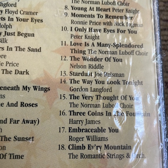 Autumn Leaves Th songs that make our hearts sing.  50 years Readers Digest. - Picture 13 of 16